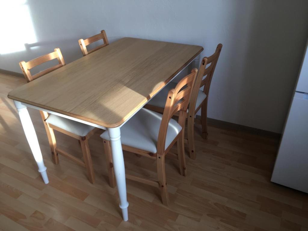Gemuetliche Ferienwohnung Fuer 6 Personen Im Schloss Kastorf Knorrendorf Exterior photo